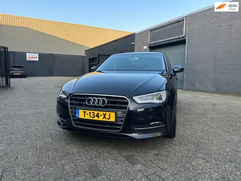 Audi A3 Sportback 1.4 TFSI Ambition Pro Line S Clima Cruise Navi Led PDC Xenon