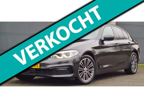 BMW 5-serie 520d xDrive High Executive DEALER ondh inruil mogelijk.