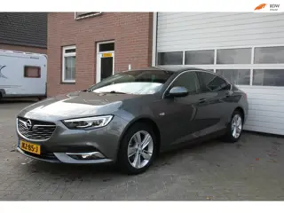 Opel INSIGNIA GRAND SPORT 1.6 CDTI Business Executive Garantie Dealer Onderhouden! Automaat, Navigat