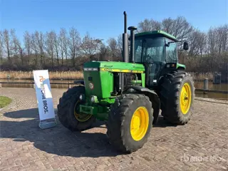 John Deere 4055 (bj 1995)