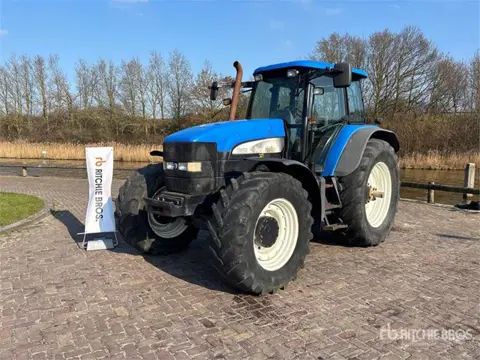New Holland TM190 (bj 2004)