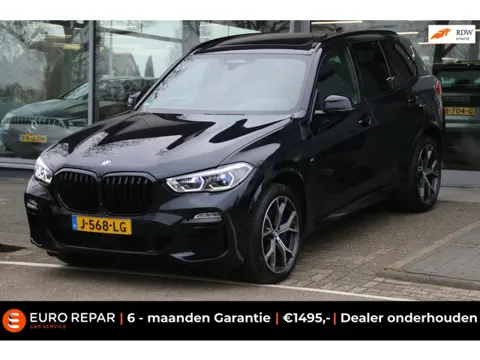 BMW X5 XDrive45e High Executive PANO-DAK DEALER. OND. NL-AUTO!
