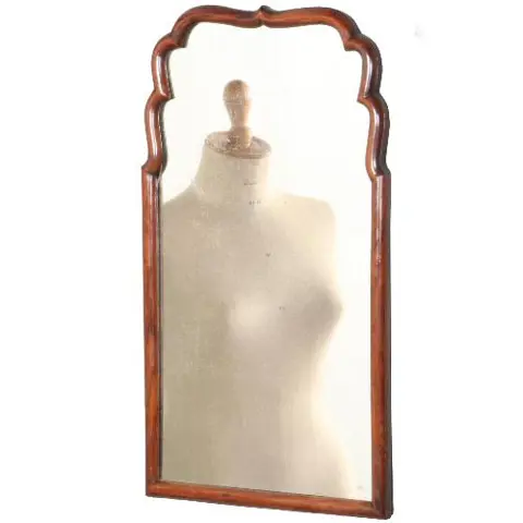 Antieke spiegel / Soesterspiegel uiterst eenvoudig én uiterst elegant noten va. 1800