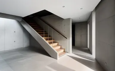 Trap laten revoveren in Almere?