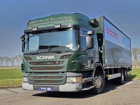 SCANIA P320 6x2*4 low entry
