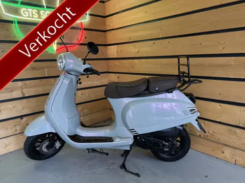 AGM Bromscooter VX50 Injectie (bj 2021, automaat)