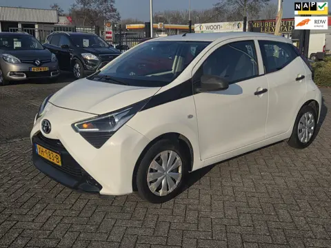 Toyota Aygo 1.0 VVT-i x-fun/CRUIS CONTROL/NAP/TWEEDE EIGENAAR