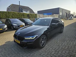 BMW 5 Serie 520e Business Edition Plus (bj 2022, automaat)