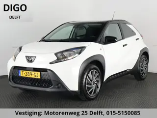 Toyota Aygo X 1.0 BLACK & WHITE SPECIAL EDITION GARANTIE 6-2033 CARPLAY NAVIGATIE.ADAPTIEVE CRUISE. 