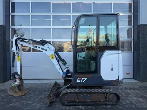 Bobcat E17 (bj 2016)