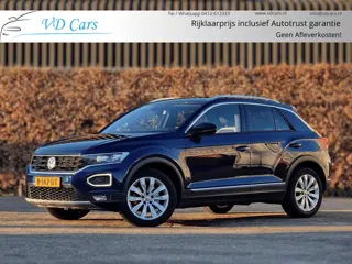 Volkswagen T-Roc 1.5 TSI Sport AUTOMAAT*Trekhaak*Navigatie*Stoelverwarming*Cruise control*Climate co