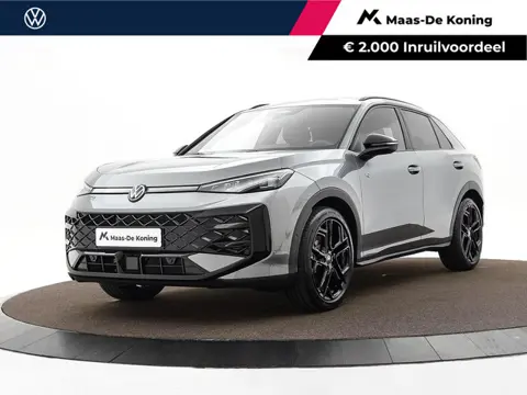Volkswagen T-Roc R-Line First Edition 1.5 eTSI 150 PK 7 versn. DSG · Achteruitrijcamera · Draadloze 