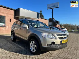Chevrolet Captiva 2.4i Class //7 personen //138.000 km NAP