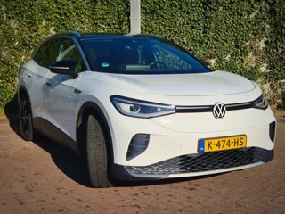 Volkswagen ID.4 First Max 77 kWh Pano | HUD | Trekhaak