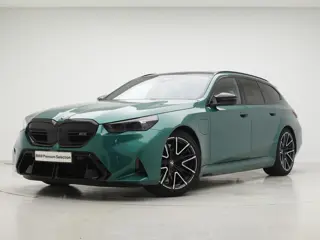 BMW M5 Touring | CoPilot | Trekhaak | Ventilatie | M Drive Professional | Bowers & Wilkins Surround 