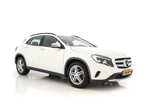 Mercedes-Benz GLA 200 CDI Ambition *NAVI-FULLMAP | ECC | CRUISE | HEATED-COMFORT-SEATS | TOWBAR | PD