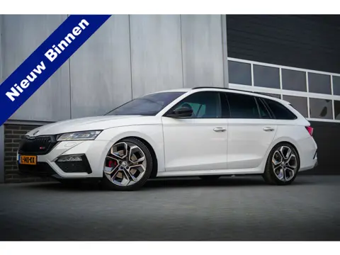 Škoda Octavia Combi 2.0 TSI 245 pk RS Matrix-Led/ Pano-Dak/ Kuipstoelen/ Adapt.Cruise/ Adapt. Onders