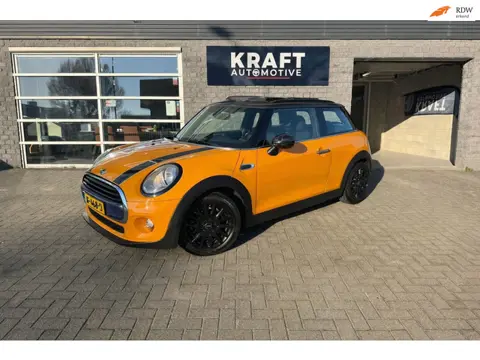 Mini Mini 1.5 Cooper Business | PANO | NAP | Clima | Bluetooth | Navi | Cruise | Led Ring | Sportsto