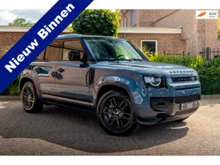 Land Rover Defender 110 3.0 P400 110 X-Dynamic S 5 Persoons Luchtvering Trekhaak LED Camera Urban 19