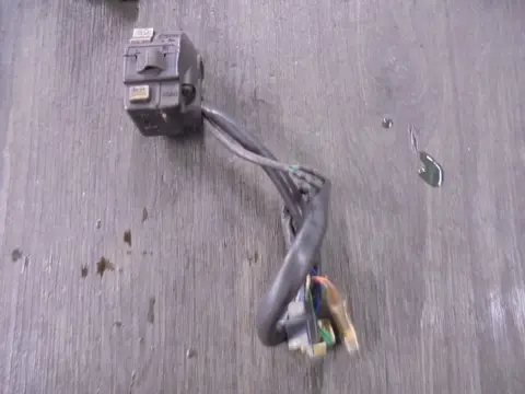 STUURSCHAKELAAR LINKS Honda VF 700 750 C Magna 1983 - 1985