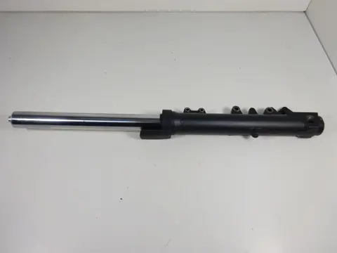 VOORPOOT LINKS COMPLEET Triumph Sprint ST 1050 2005 - 2011