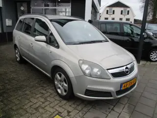 Opel Zafira 1.8 Enjoy (bj 2006)