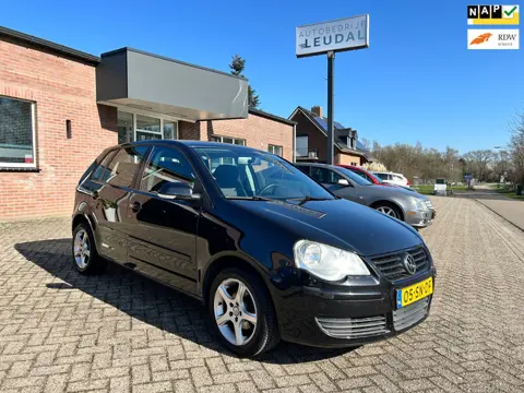 Volkswagen Polo 1.4-16V Comfortline//Airco //APK 6-12-2026