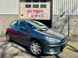 Peugeot 206 1.4 Air-line 3 | Airco | Nieuwe APK