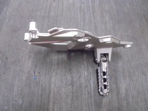 LINKER SCHETSPLAAT BMW F 750 GS 2022 - 2024