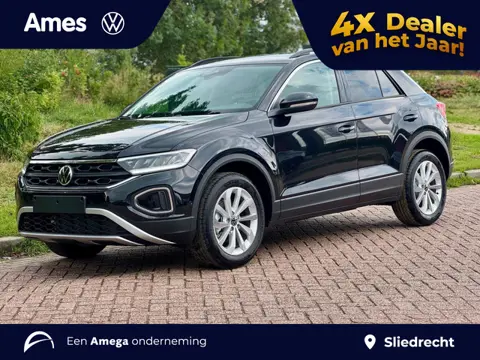 Volkswagen T-Roc 1.0 TSI 115pk Life Edition | Climatronic | Achteruitrijcamera | Dodehoeksensoren