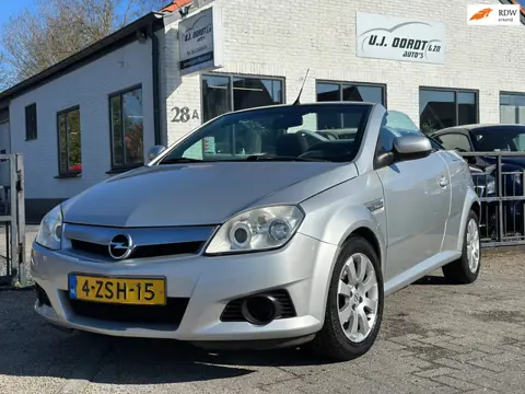 Opel Tigra TwinTop 1.4-16V Enjoy nette staat!