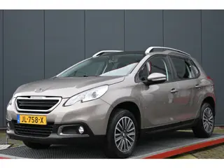 Peugeot 2008 1.2 PureTech Blue Lion panoramadak (bj 2016)