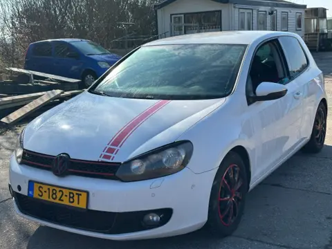 VOLKSWAGEN GOLF 1.4 TSI Lees Tekst