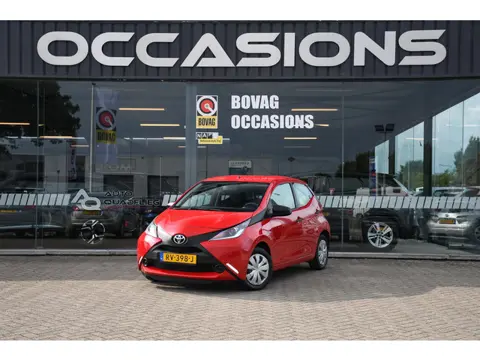 Toyota Aygo 1.0 VVT-i x-fun HILL HOLD/ LED/ BLUE-TOOTH