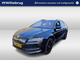 Škoda Superb Combi 1.4 TSI iV 218pk Sportline Business DSG Automaat Panoramadak / Navigatie / Camera