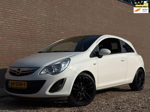 Opel Corsa 1.4-16V Black & White Edition | Airco | Nieuw Model
