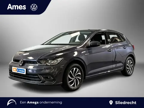 Volkswagen Polo 1.0 TSI 95pk Life Edition | Climatronic | Stoelverwarming | Achteruitrijcamera