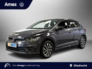 Volkswagen Polo 1.0 TSI 95pk Life Edition | Climatronic | Stoelverwarming | Achteruitrijcamera