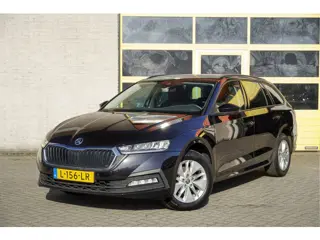 Škoda Octavia Combi 1.0 TSI Business Edition BJ2021 Lmv 16" | Led | Pdc | Navi | Dynamische knipperl