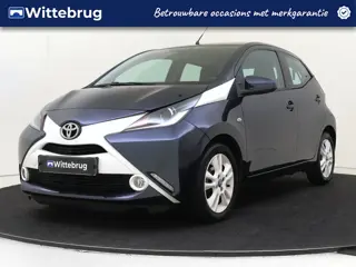 Toyota Aygo 1.0 VVT-i x-cite | Camera | Navigatie | Airco |