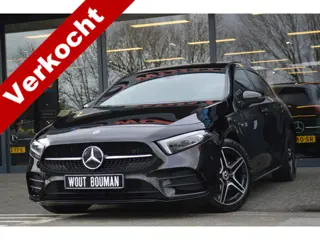 Mercedes-Benz A-Klasse 250 e AMG Led Panorama Burmester Widescreen Sfeer Camera Night Augmented Pdc