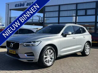 Volvo XC60 2.0 T8 390 pk AWD Momentum Navigatie Panoramdak Luchtvering Trekhaak Elek Stoel + Verwarm