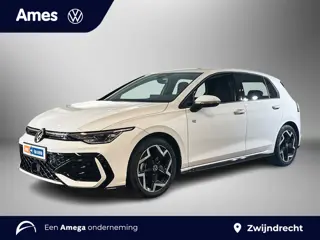 Volkswagen Golf 1.5 eTSI 150pk DSG R-Line Edition Dodehoeksensoren | Stoel- en stuurverwarming | Mat