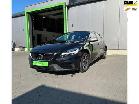 Volvo V40 2.0 D3 Business Sport R-line Cruise Airco Distributieriem nieuw Zeer goed onderhouden!!