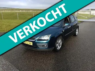 Ford Focus 1.6-16V Futura