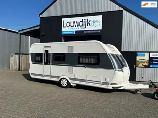 Hobby De Luxe 495 UL ’18 (Mover, Enkele Bedden)