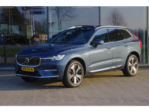 Volvo XC60 2.0 T8 Plug-in Hybrid 456 PK AWD Ultimate Bright, Long Range, Panoramadak, Wol Interieur,