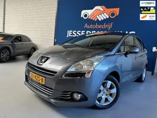 Peugeot 5008 1.6 THP Family 7persoons / bj.2011 / panoramadak / trekhaak / climate / cruise/ NAP met