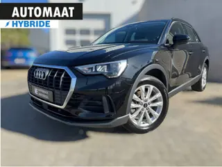 Audi Q3 45 TFSI e edition PHEV / CRUISE CONTROL / CARPLAY / CAMERA / GETINTE RAMEN / BTW / 4-SEIZOEN
