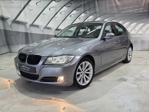 BMW 3-serie 318i Executive M-sport leer 143PK